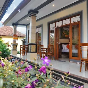 Dunung Sari , Ubud Indonésie